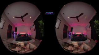 VR Taboo Fantasies: Rose Carter's Dark Blonde Temptation 4K-2