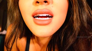 video 30 Countess Crystal Knight - Lips and Teeth Obsession | sexy | pov dixieland fetish-8