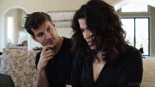 Victoria Voxxx Troubleshooting (Amateur porn)-2