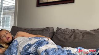 [Preggo.Porn] Grace Squirts lacks cock in her life, so she decides to suck a dildo Grace Squirts-0