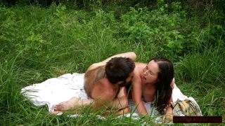 Devoutdevour Outdoor Grinding： Barefoot MILF Rubs Hairy Pussy on Cock, Sucks Cum off Tits, Humps Her Man's Leg-6