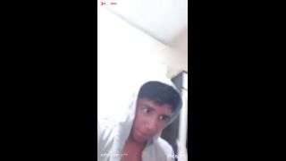 Mientras ms llueve ms se masturba-9