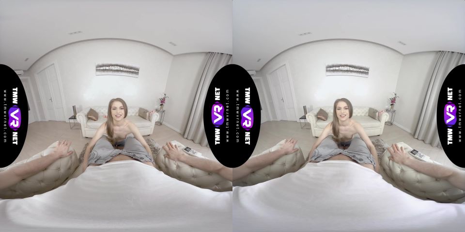 [VR] Cutie cools down with a facial