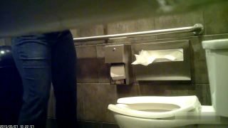 Porn online Toilet Indoor – Goldmine toilet 10-8