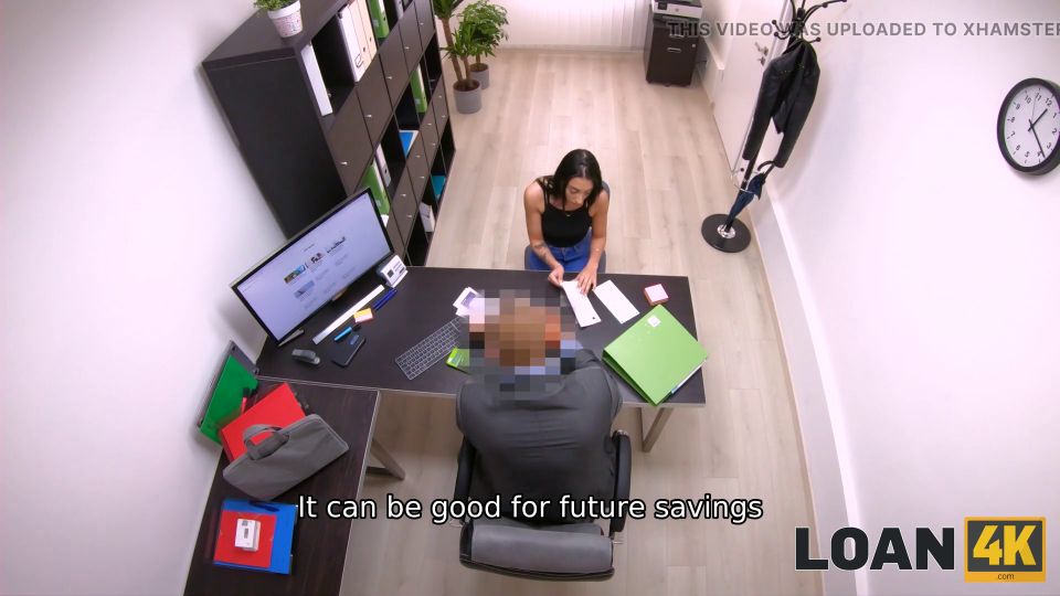 cecile raven spreads legs so loaner instantly approves a credit.