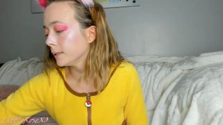 Riley Cyriis - Strawberry Princess makeup tutorial - Makeup-3