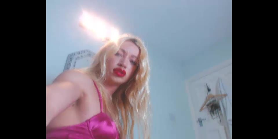 Shemale Webcams Video for November 17, 2018