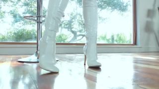 video 41 fetish personals femdom porn | Young Goddess Kim - The Shining | femdom-4