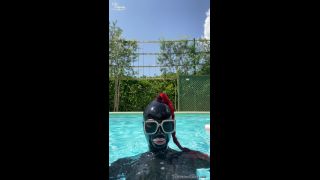 FetiliciousFans SiteRipPt 1Black Latex in the South of France-8