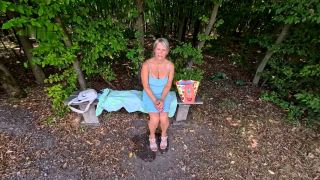 [K2S.CLUB] SweetSusiNRW - Wichser auf der Bank entleert - FullHD 1080P-1