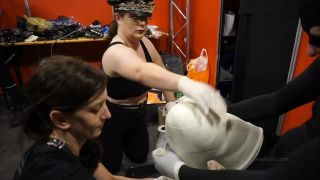 Femdom Bondage Bliss: Elise Graves - HD Puppy Casting!-2