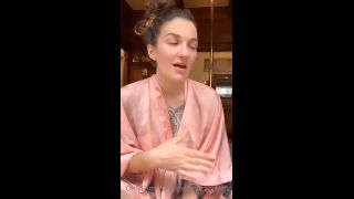 giaisabellaxx H265 2020-08-22 hatting you up, giving you a little inside scoop on what's happening on my OF, showin-2