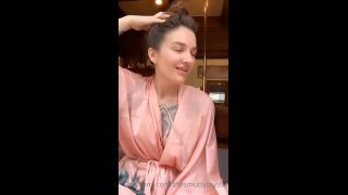 giaisabellaxx H265 2020-08-22 hatting you up, giving you a little inside scoop on what's happening on my OF, showin-7