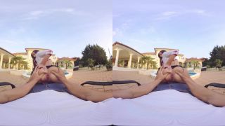Lifeguard on Booty - Oculus 4K - Outdoor-1