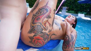 Intimate Passion: Two Lovers Sizzle in Private Moments-4