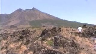 Julie - BTS - Bali volcano and 2  boys-3