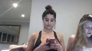 preeti young 0Bjpx6KNqPXboAJQOUQ8bwcWEjcX8fnD-2