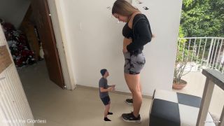 Rise Of The Giantess - Worship my Giant Tummy 4K (Fetish porn)-6
