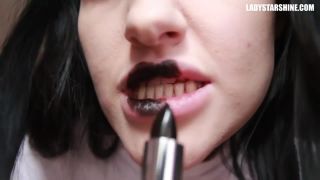 ELVIRA DE VOUR - BLACK ON MY LIPS - masturbation instruction on fetish porn-3