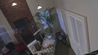 Anissa Kate Insanal - BTS Video (Party)-6