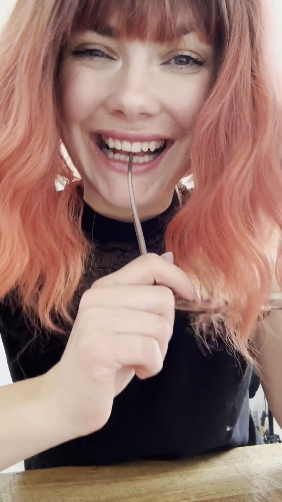 Yourhikerbabe Psychologist gives you JOI for your women addiction (Femdom porn)
