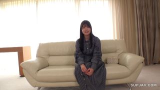 Reducing Mosaic SIRO-5562 才色兼備の美人専門学生が応募してきた！おしとやかな雰囲気で上品な女性と思いきや？すっご！えっろ！キスするとえろえろモード全開！敏感体質で自ら振る腰が止まらない！スタイル抜群の超スケベSEXをご覧あれ！ 【初撮り】ネットでAV応募→AV体験撮影 2445-1