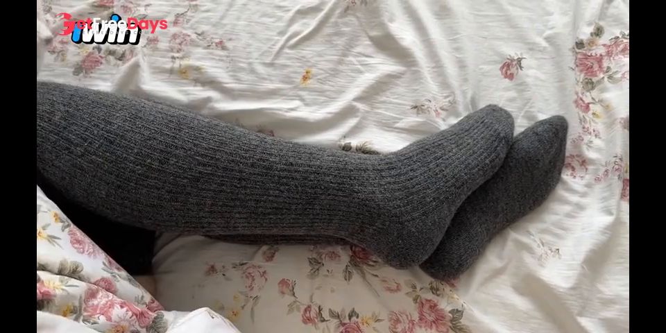 [GetFreeDays.com] Quick Fuck With Beautiful Stepsister In Her Sexy Socks Sex Video May 2023