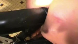 Lezdom Fisting And Strap-On Penetration Anal Amateur Down...-7