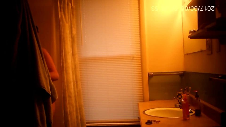 online clip 15 cute blonde tits webcam | Sexy blonde busty girl before shower hidden cam | exclusive