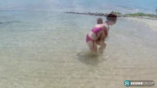 xxx video 48 Beach Boobs - foot - feet porn big tits secretary-9