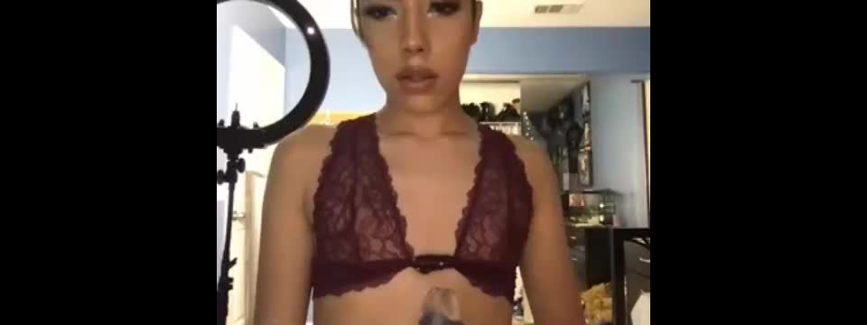 clip 29  Shemale Webcams Video for January 06, 2019 – 08, webcams on shemale porn