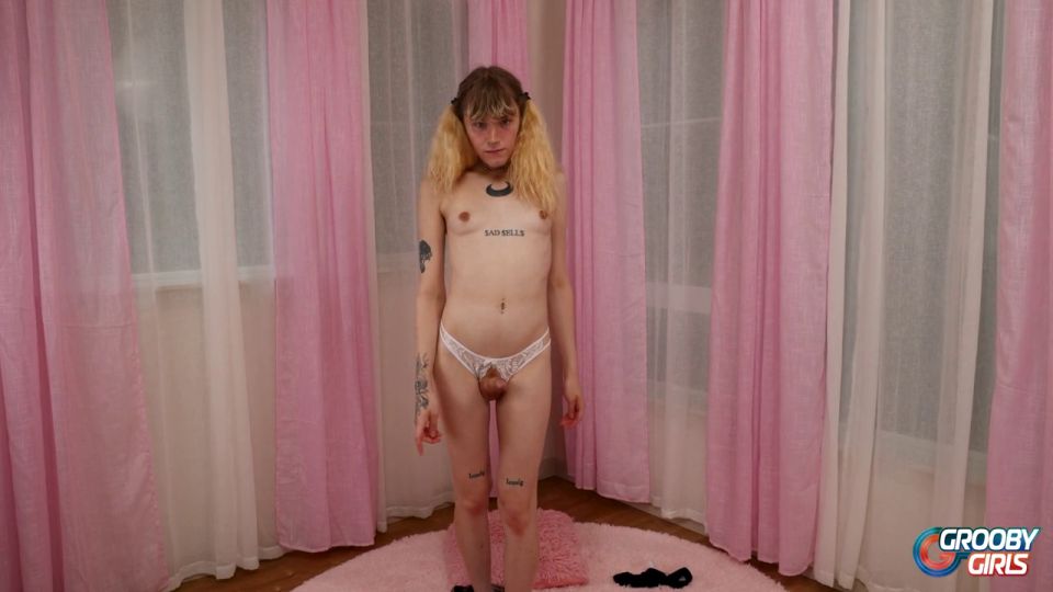 Bella Bunny - Bella Bunny Graduates HD.