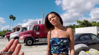 London Tisdale Fucks In The Truck Bed To Get Her Car Out Of Impound - [Hardcore porn]-3
