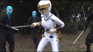 [SuperMisses.com] [THP-97] スーパーヒロイン危機一髪！！Vol.97 光忍戦隊シノビンジャー シノビホワイト 上白美央-1