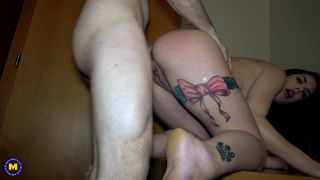 porn clip 32 girl crush fetish Jessica Bell, pregnant on mature porn-0