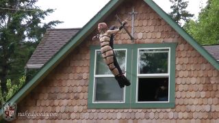 House of Gord14 10 18 Kitty - Just Hanging Out, One Way Or Another Part 2-8