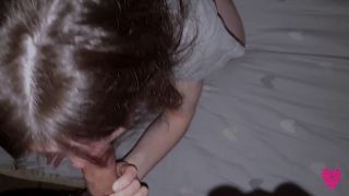 Woke Up From The Rustle Downstairs: Blowjob Under The Covers, Ending With Penetration 1080p-4