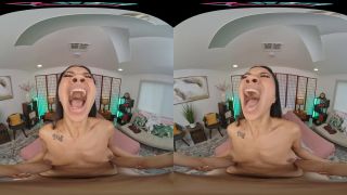 HARD TO CONCEIVE - Smartphone VR-0