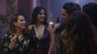 Marimar Vega, Mariel Molino, Fabiola Campomanes - El Juego de las Llaves s01e06 (2019) HD 720p - (Celebrity porn)-0