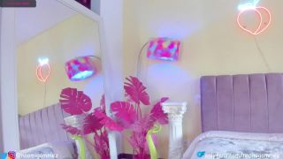 Shemale Webcams Video for May 01, 2022 – 25 webcam -2