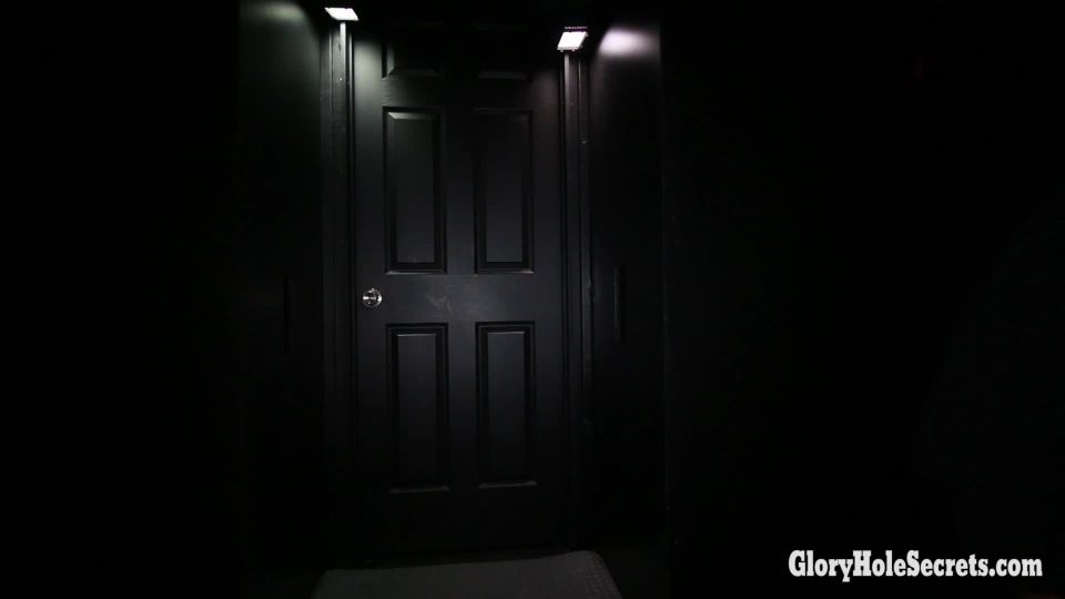 Amanda, First visit Gloryhole Visit