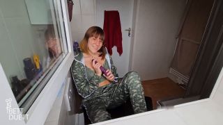 Bett Duett - Vom Freund durchs Fenster bespannt und besamt 1080P - Amateur-1