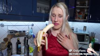  Fetish porn  Diane Chrystall is Frozen Stepmommy Impregnated Incest-2