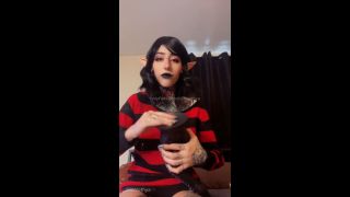 Femdom porn Lillith Lethya Lillith Lethya aka lillithlethya - 01-12-2025 OnlyFans Video - Marceline unboxing and trying out a new dildo from Oieffur, hes so pretty video-1