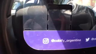 [Amateur] Flash de mi coño y tetas mientras taxista maneja - Fablazed-0