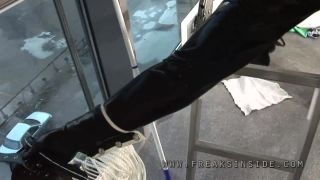 Clip075-5
