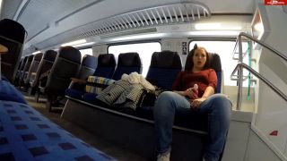 [K2S.CLUB] Viola_Beck - Skandal mitten im gut besuchten Zug-Abteil - HD 720P-6