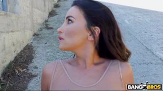 7106 Alyssia Kent Public Fun With Alysia-6
