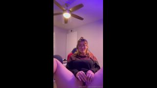 Ellie Nova - [OnlyFans com] - Shhh don’t let my roommate hear ;)-4