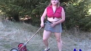 Watch Elsie Thorne Mows The Lawn-1